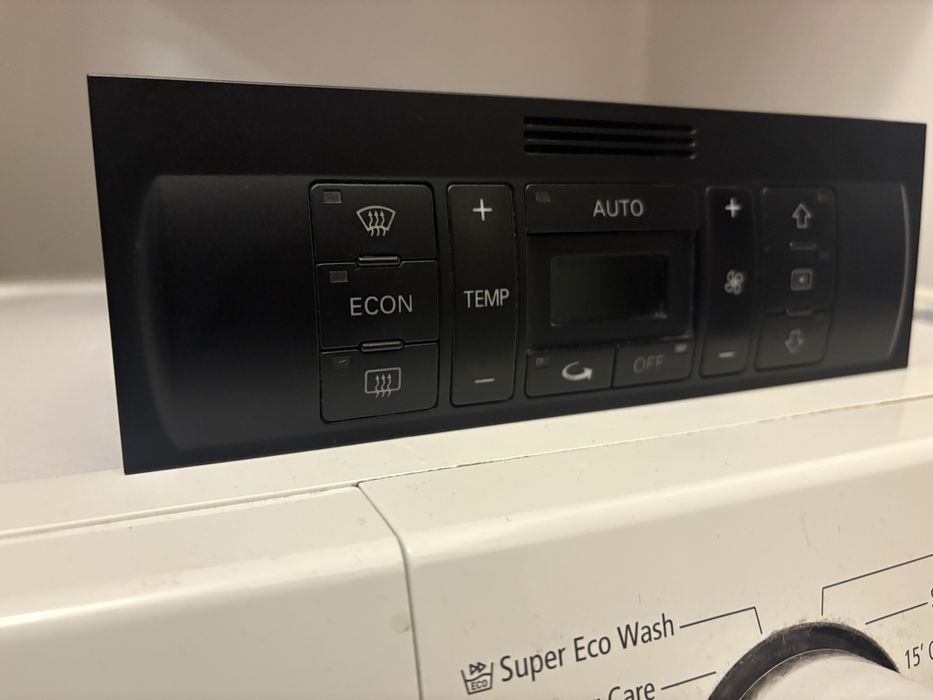 Panou Comanda Butoane Clima Climatronic Audi A2 8Z0820043