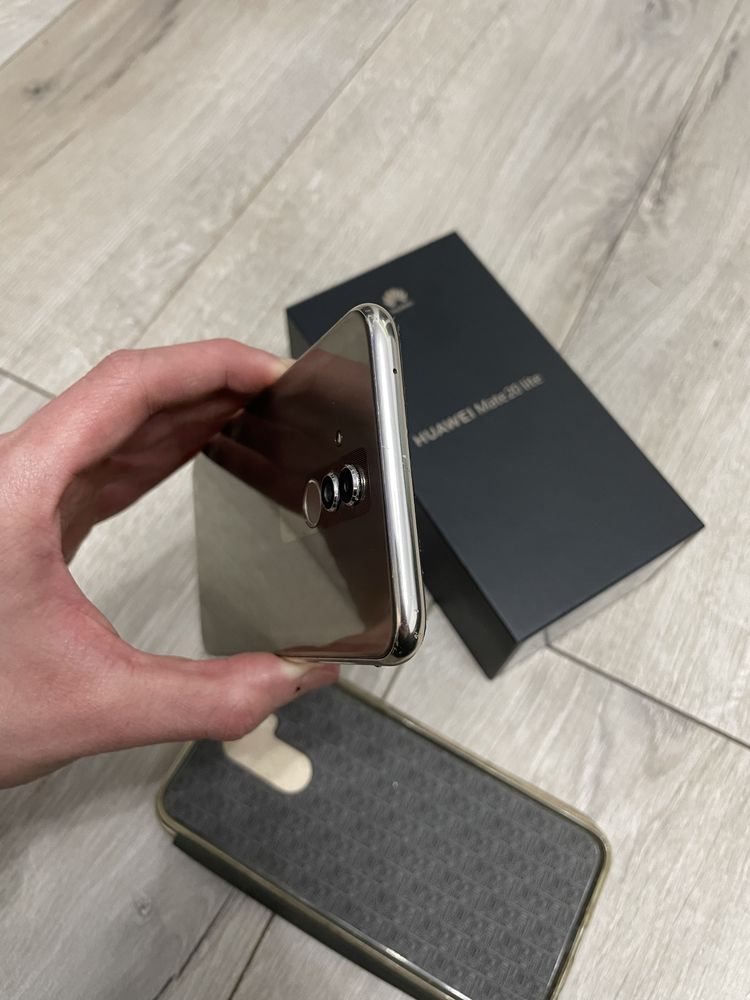 Huawei Mate 20 Lite Gold Fullbox