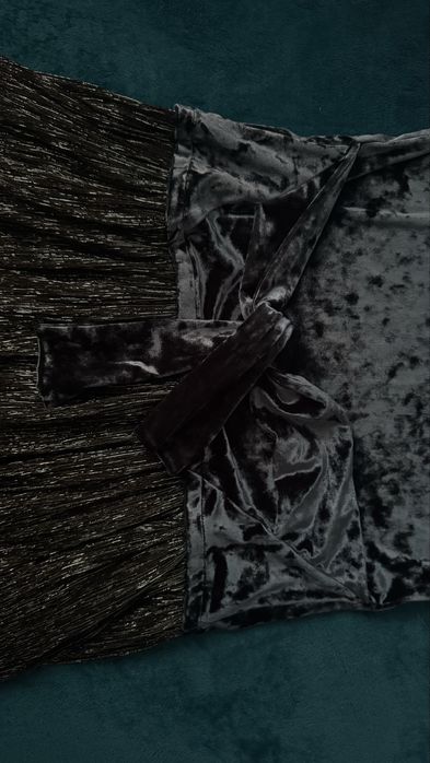 Rochiță de catifea pentru fete NEXT