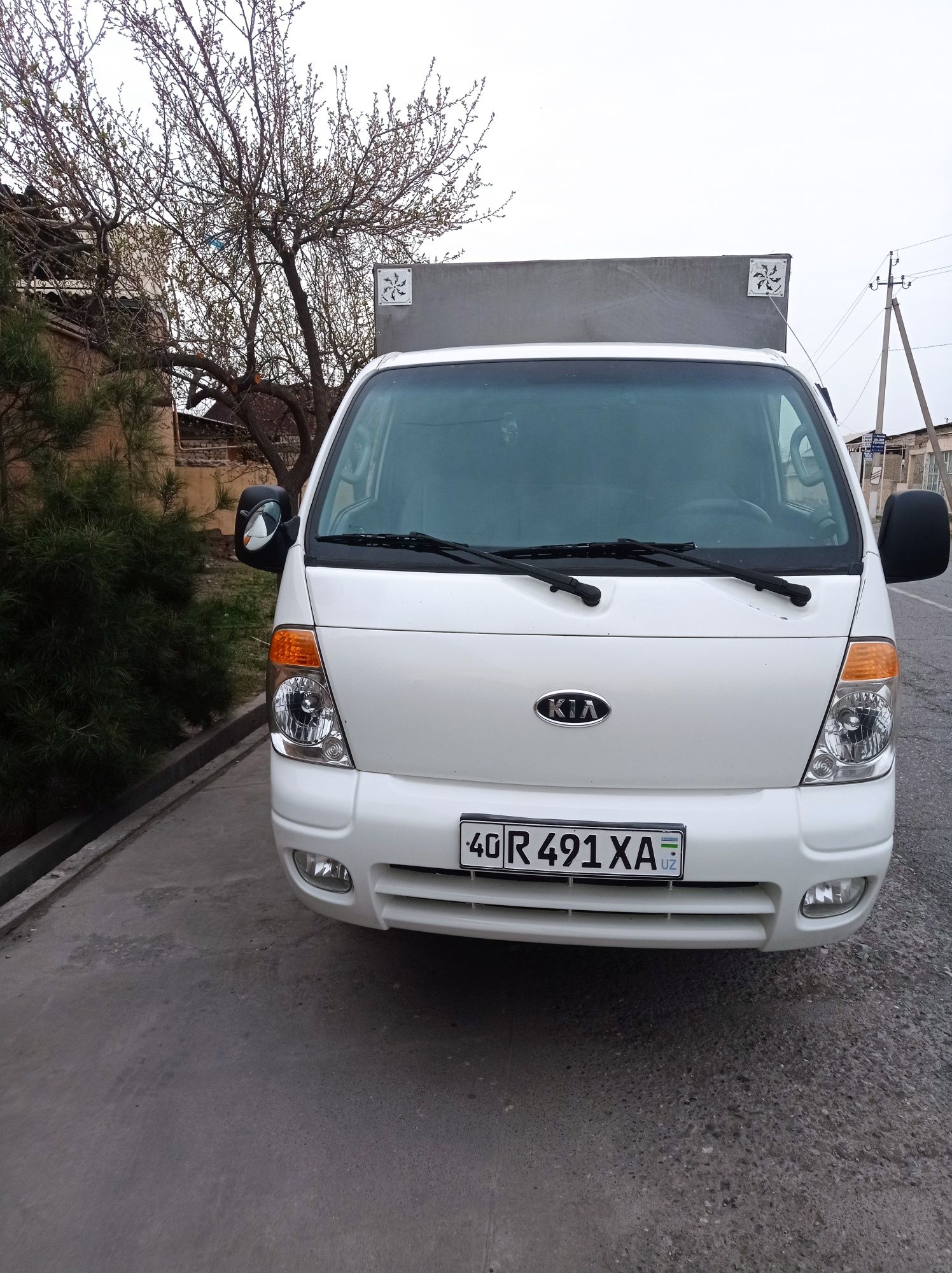 Kia BUNGGO 1.200 LIK