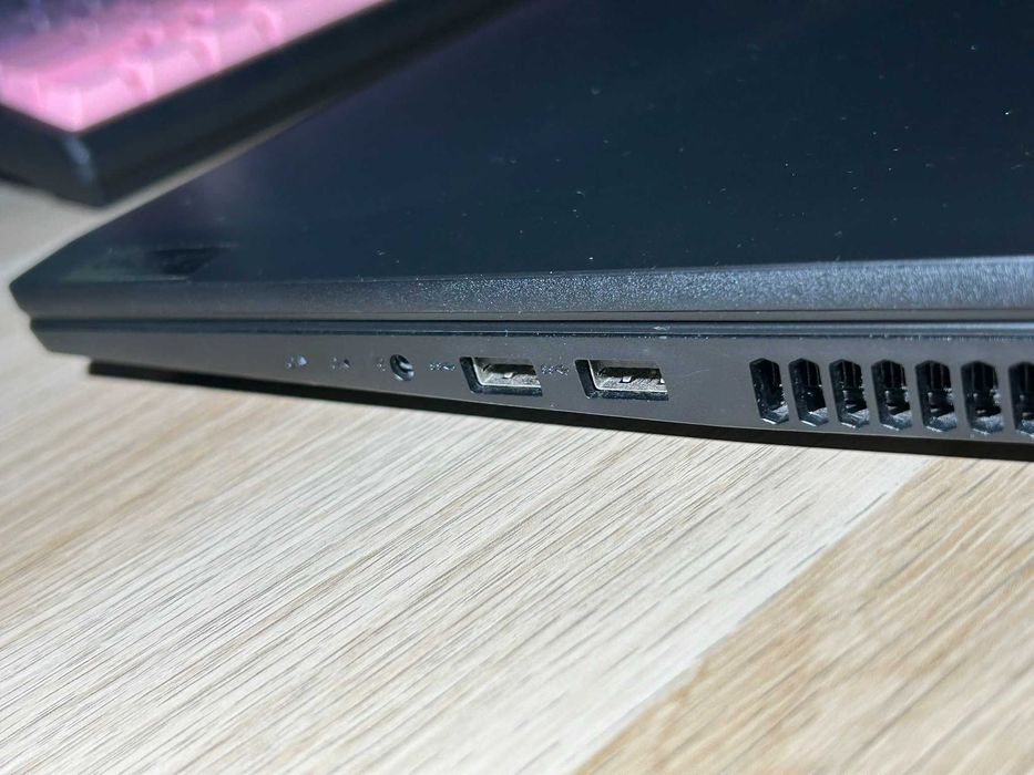 Laptop Gaming Ryzen 7 5800H,  3050Ti, 16GB RAM