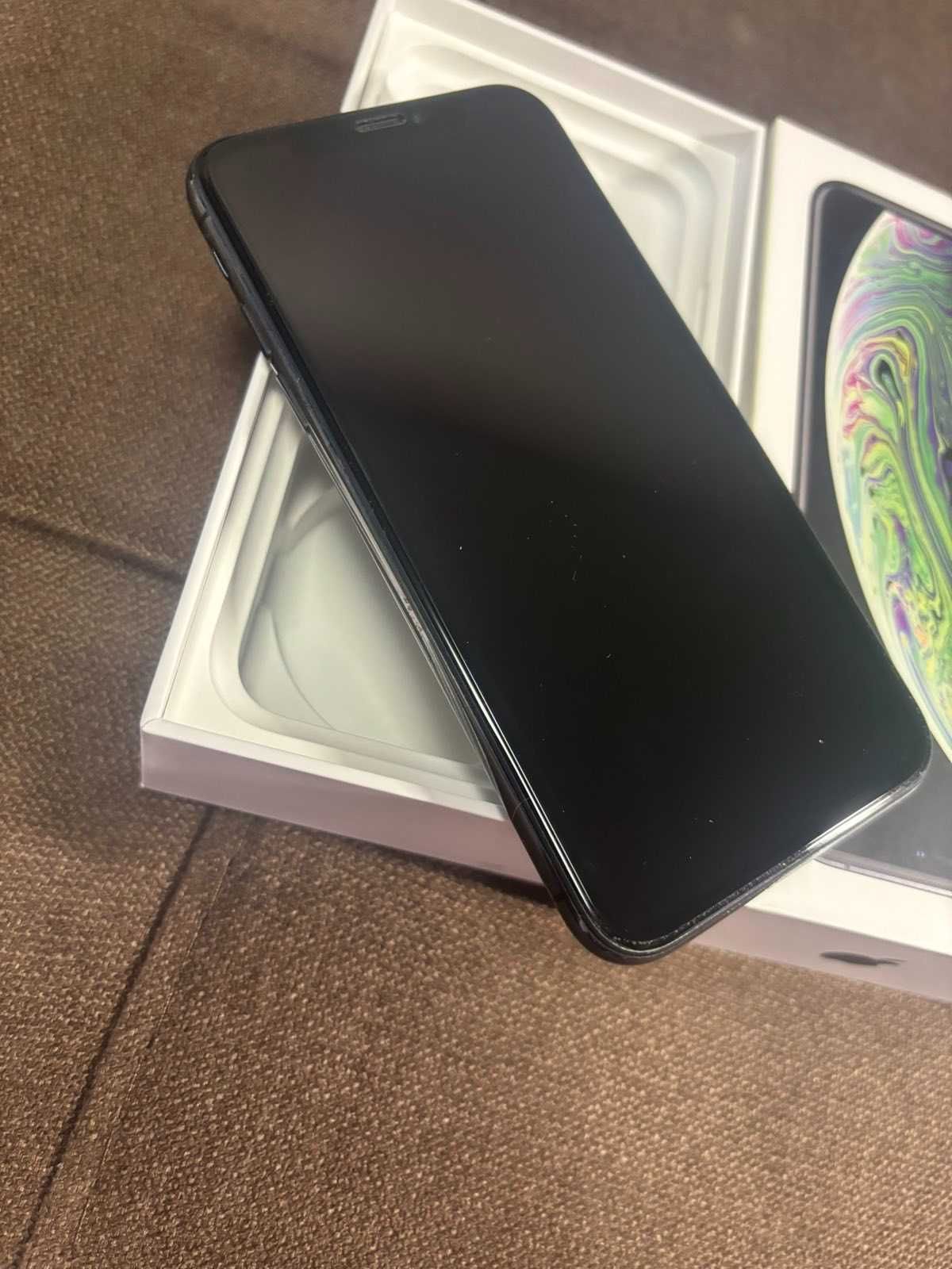 Iphone Xs 64GB черен