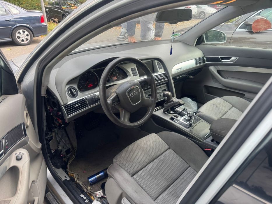 Audi A6 2.7 TDI – 2007 – 180 CP – Automată

Mașina este în stare bună,