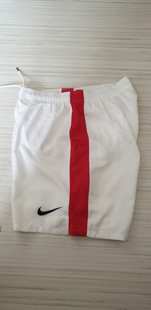 Nike Man United Mens Size М НОВО! ОРИГИНАЛ! Къси Панталони!