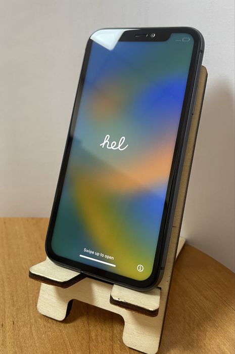 Apple iPhone 11, батарея 75%