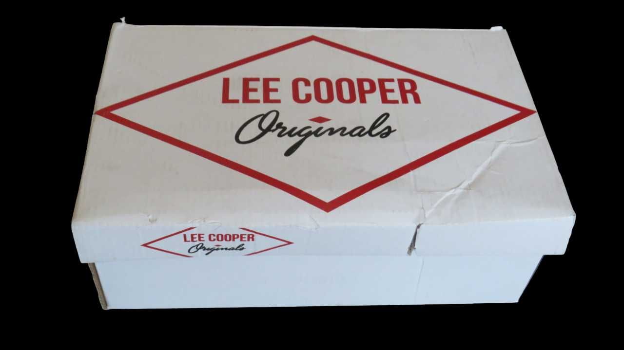 Ежедневни дамски обувки Lee Cooper