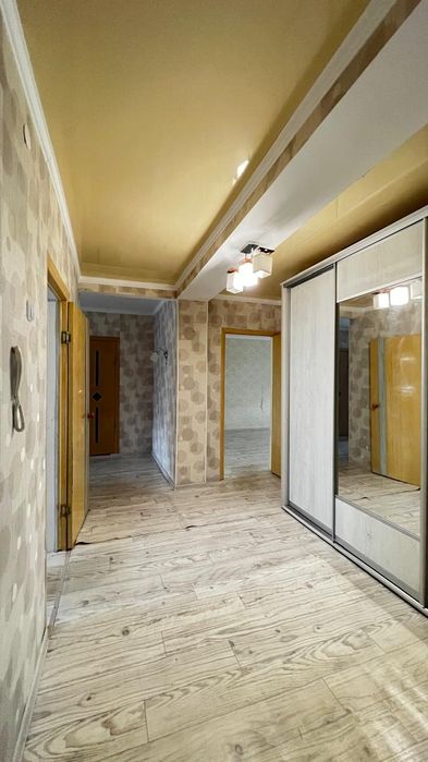 Продается 2-х комнатная улучшенной планировки Байтурсынова 4