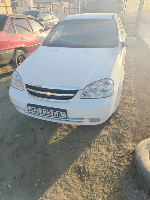 Lasetti 2lik mator  2006 yili 1 chap krelo almashgan