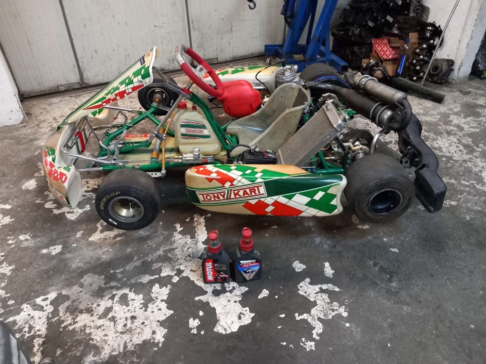 Vand Kart Competitie - Tony Kart - 125cmc - Racit cu apa