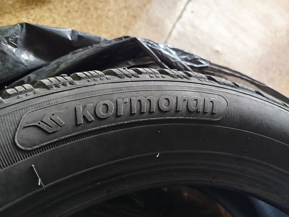4 броя зимни гуми Kormoran 215 55 17