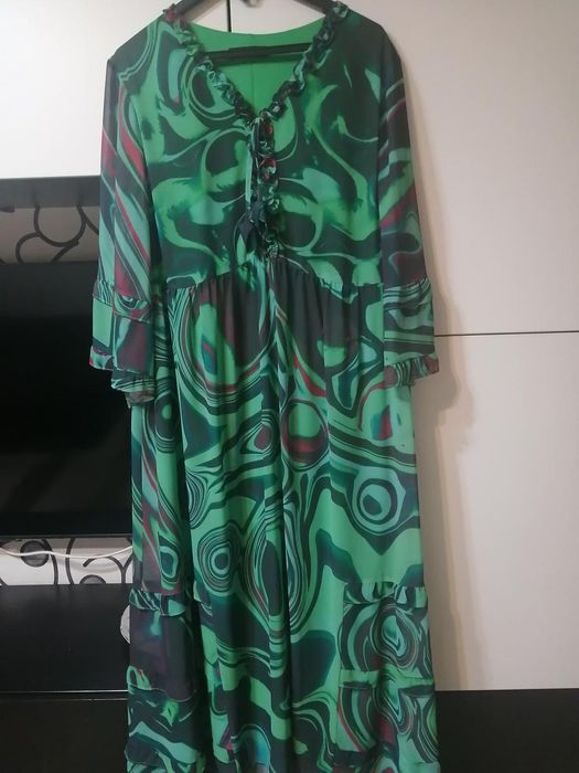 Вечернее женское платье 54 размер