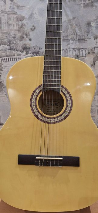 Гитара классическая