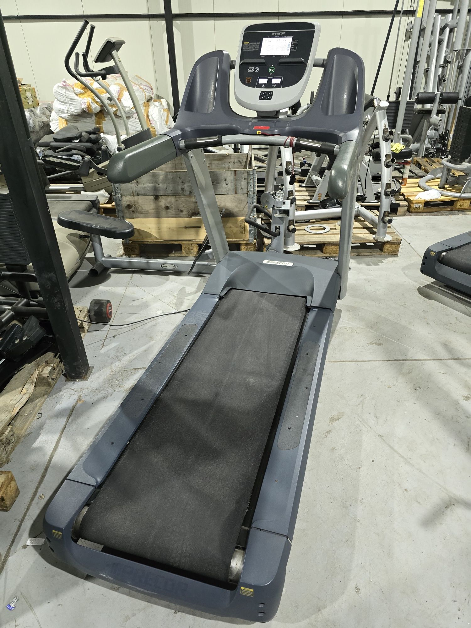 Precor професионална пътека за бягане USA