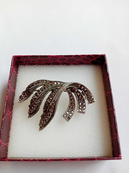 Brose vintage argint aurit