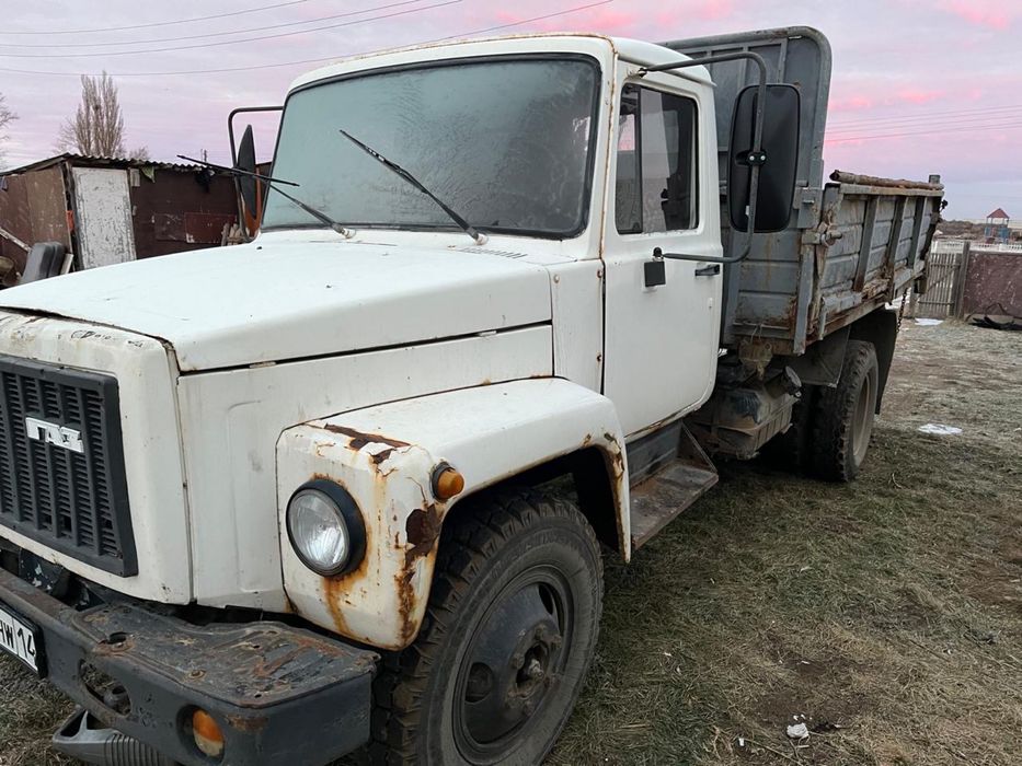 Продам Газ 3307 в хорошем состоянии 2005 года