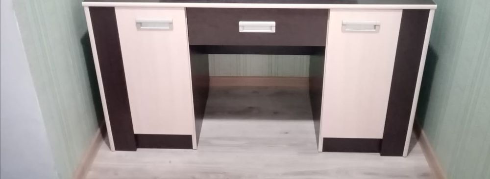 Продам Тумбу в отличном состоянии.