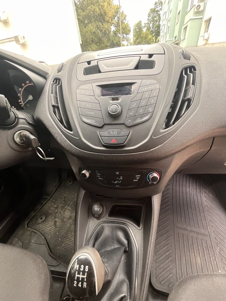 Ford Courier / Форд куриер 1.5tdci 2016 КЛИМАТИК