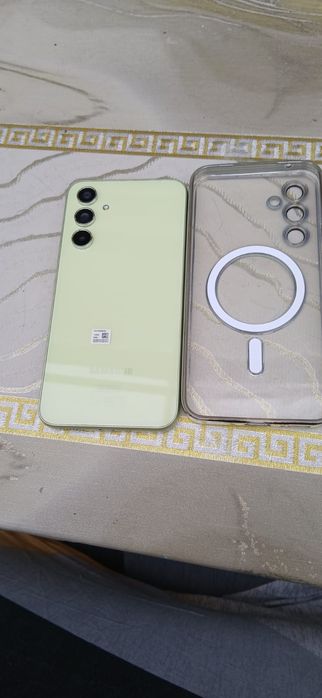 Samsung a54 5g awsome lime