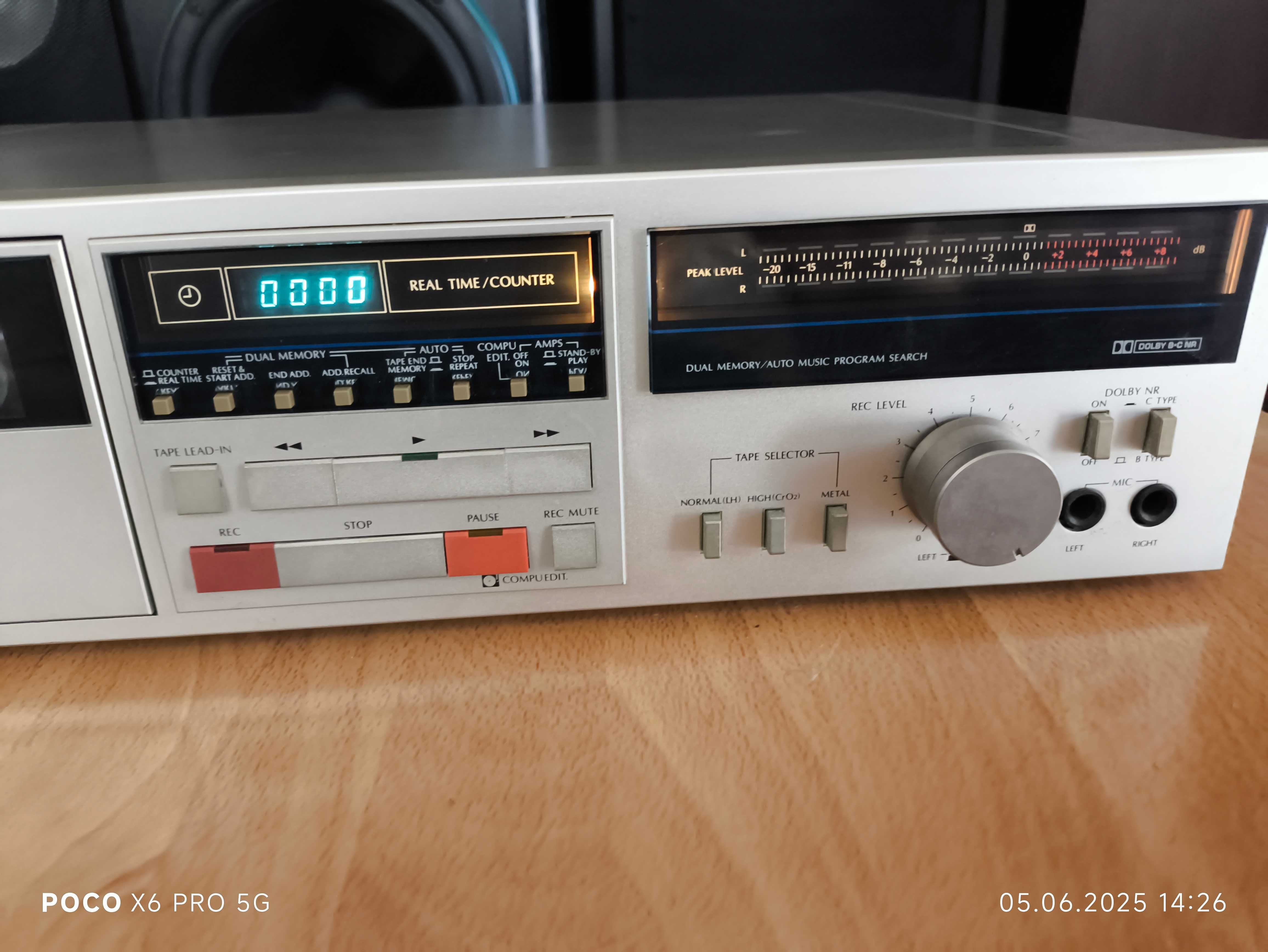 Касетен дек Sansui D-370