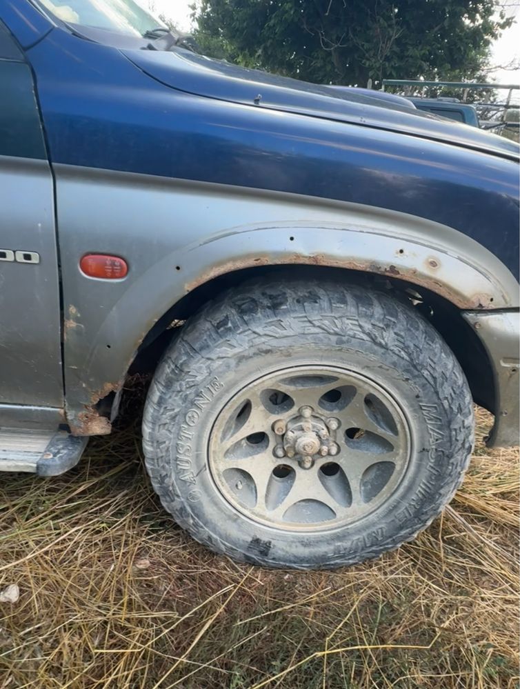 Джипове на части на марките: Pajero, Galoper, L200