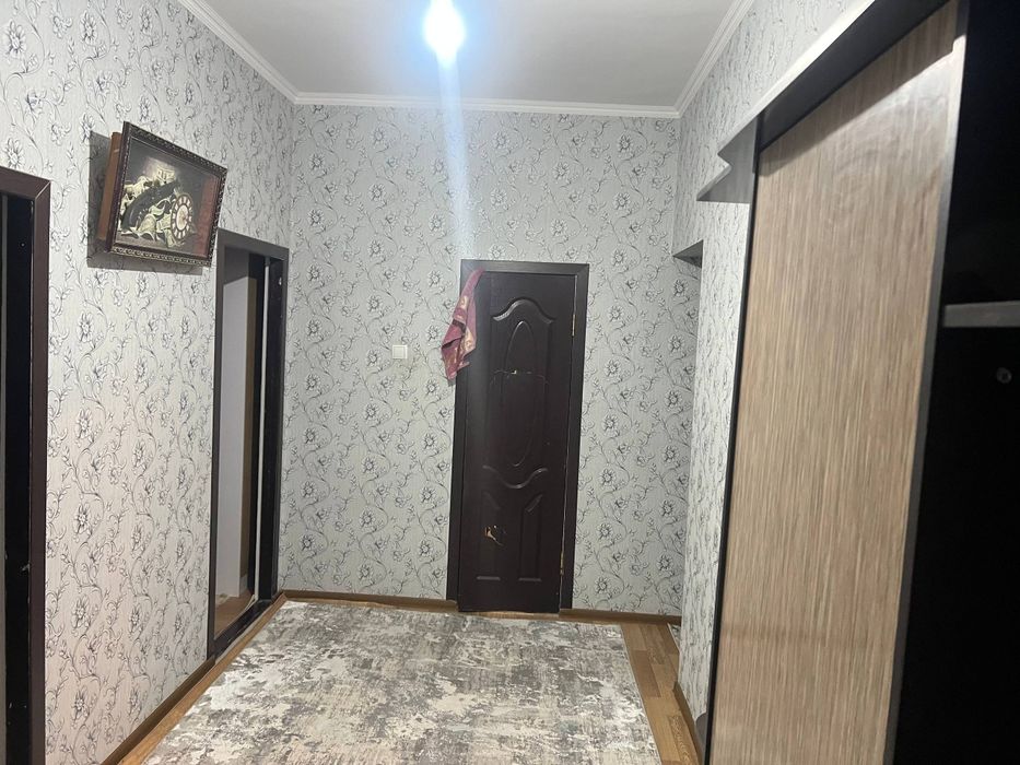 Tinchlik ofis oldida.Hamma qulayliklarga ega Dom sotiladi.