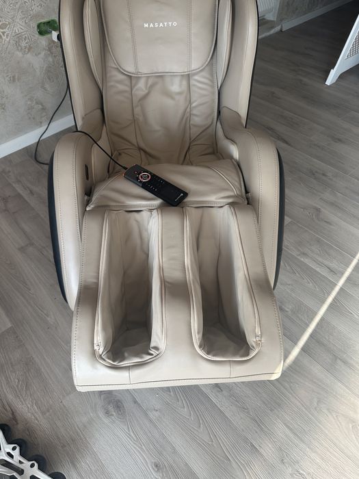 Fotoliul de masaj pentru un masaj complet.