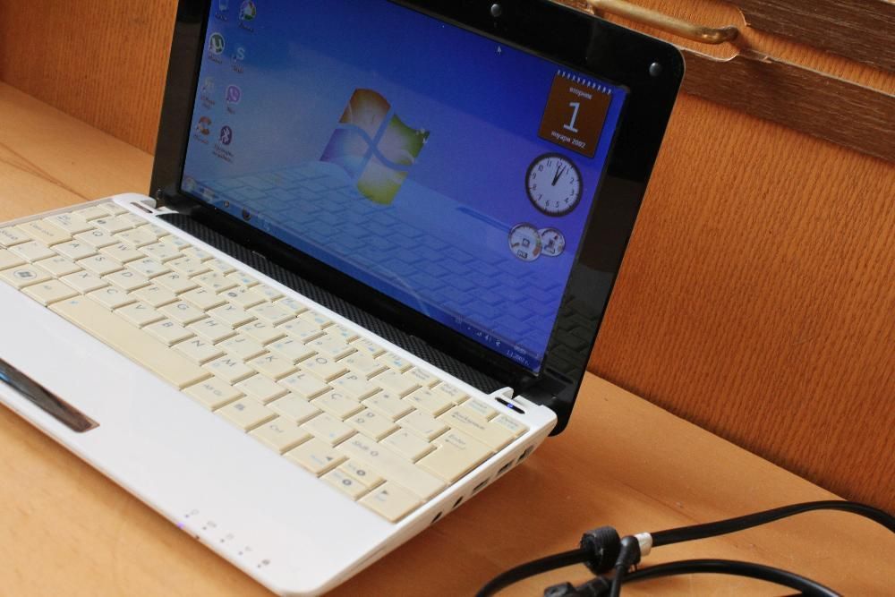 Asus Eee PC 1005HA 10 инча