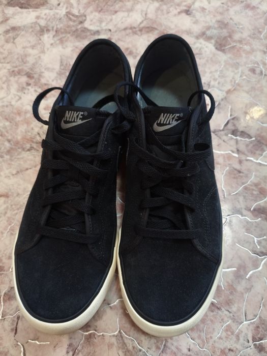 Продаю кеды новые