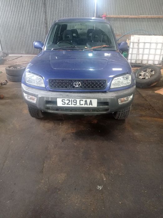 Toyota Rav4 2.0i 128 kc автомат