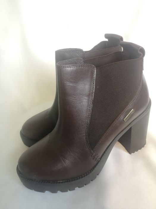 Firetrap, боти естествена кожа, номер 37