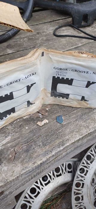 Vând Piese Dacia 1300