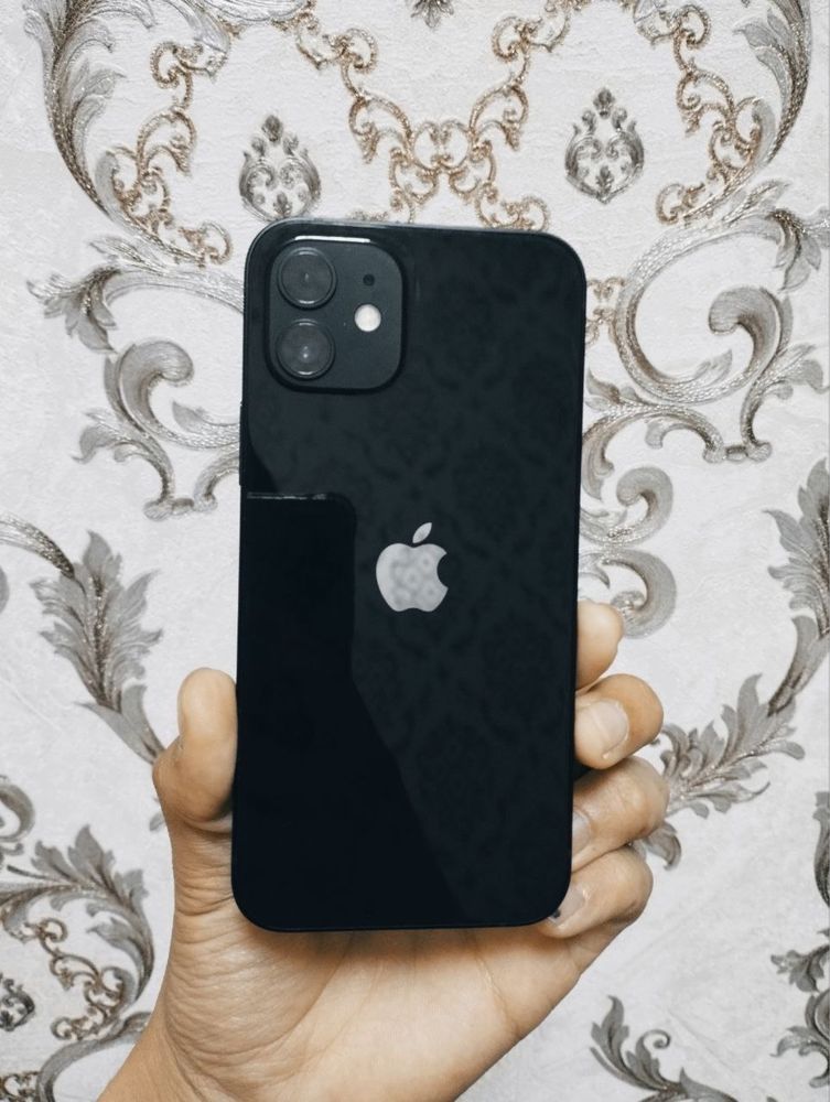 Iphone 12 64GB Qora