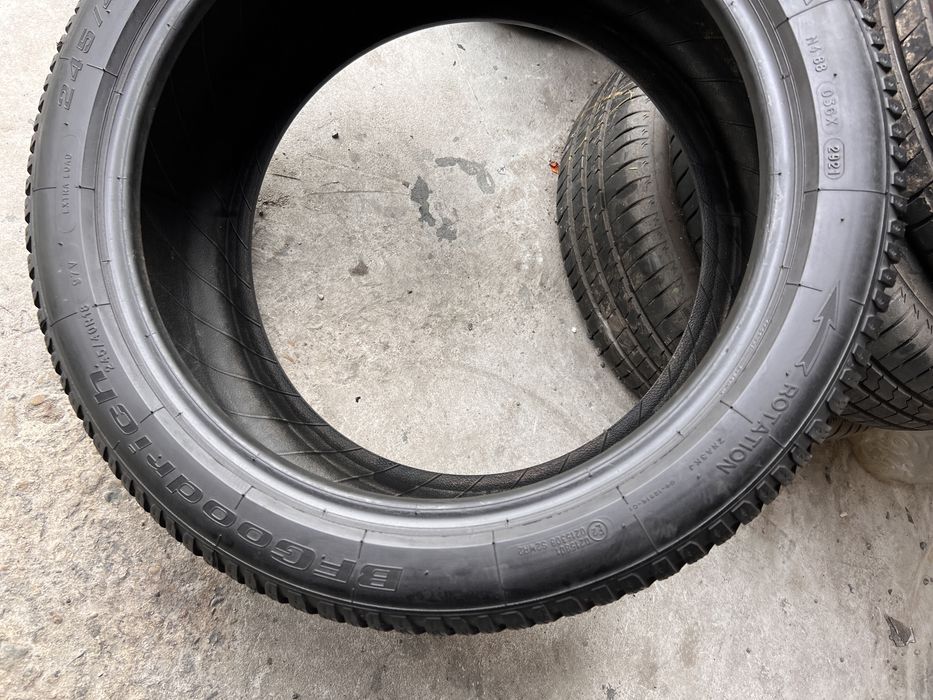 4 anvelope iarna 245/40/18 , Bf Goodrich , DOT 2021 !