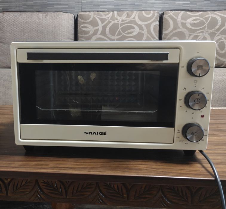 Мини фурна Snaige SNO-20CR