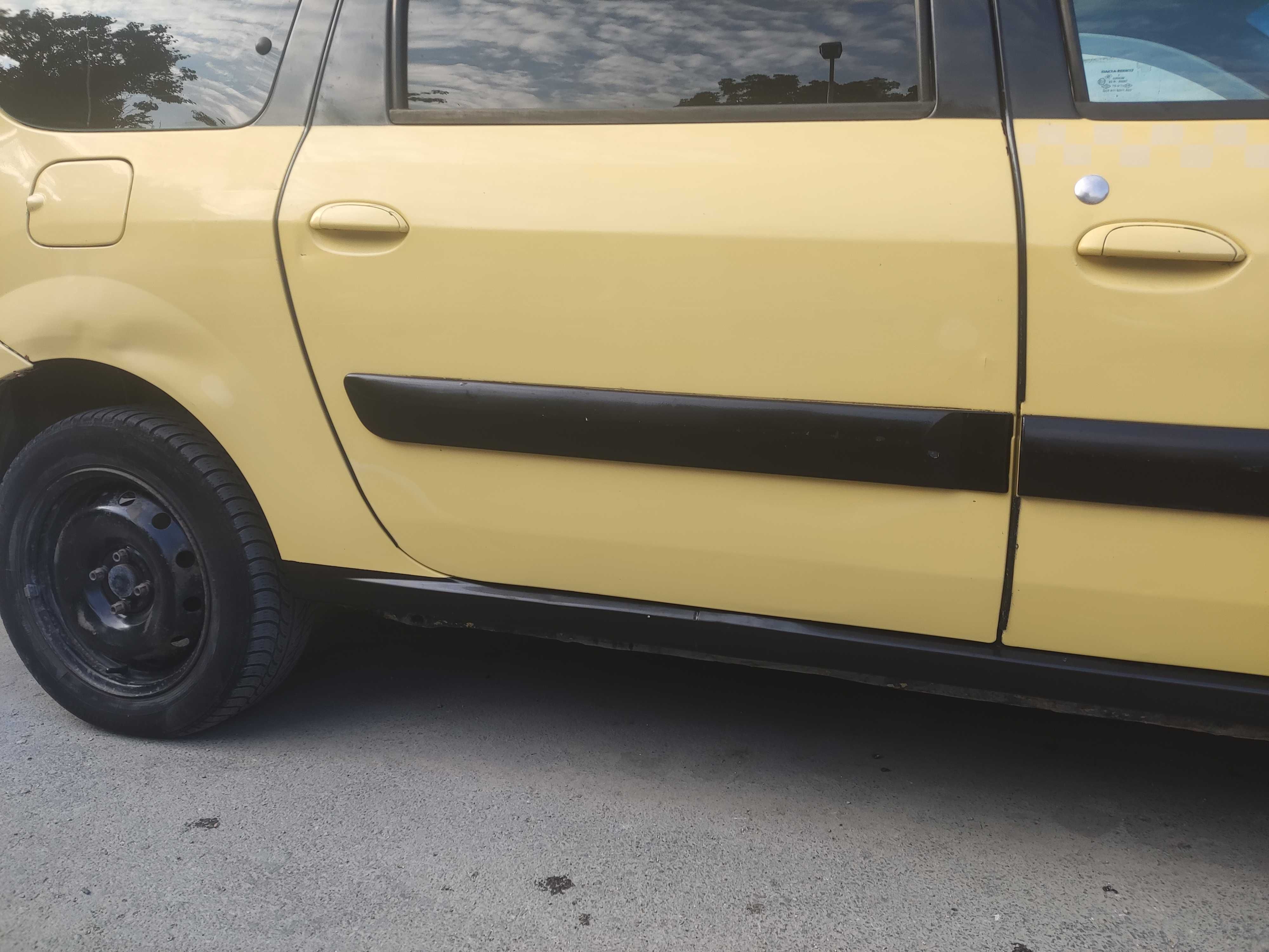 Продавам Дачия Логан 2009г                 1,6  газ -бензин .