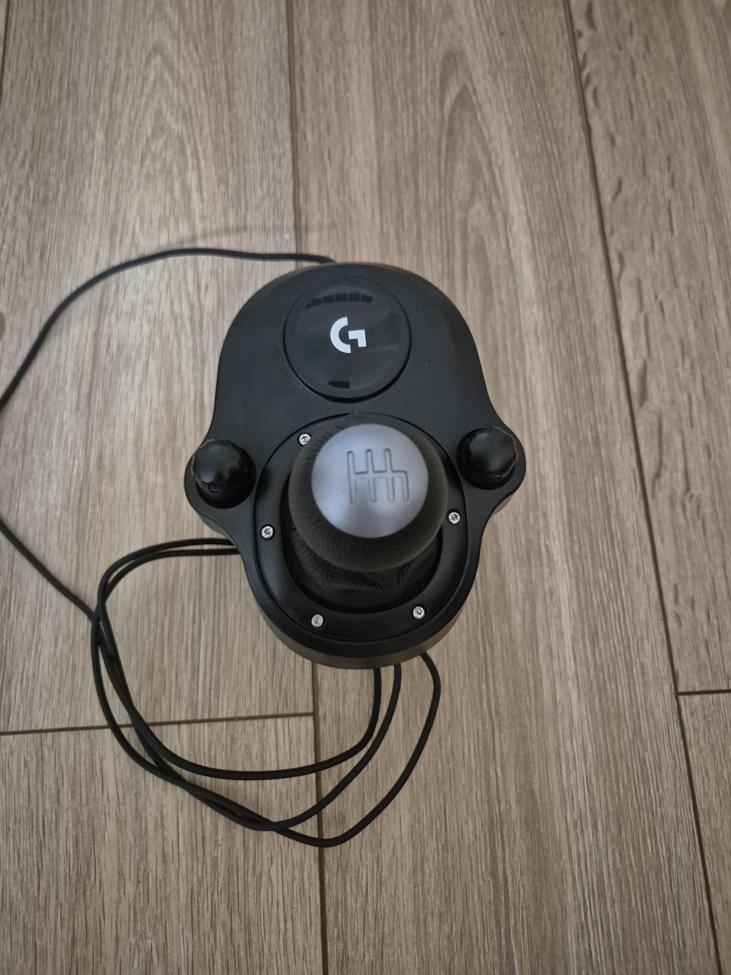 Logitech G29 + Педали + Шифтър – Перфектен за сим рейсинг