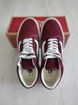 Teniși VANS noi 42 bordo roșu închis grena