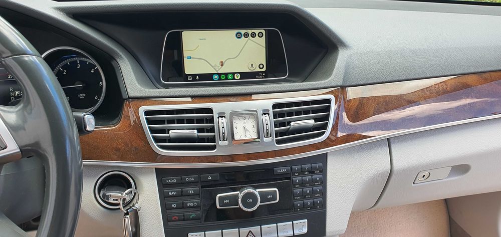Продавам автомобил Мерцедес Е 200 CDI, 2014г.