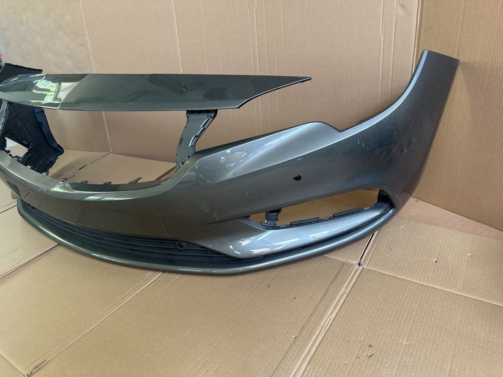 Bara fata  Opel Astra K originala !