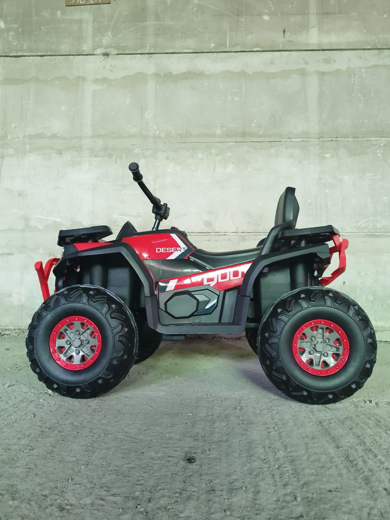 Atv Quad adus din Germania de 12v cu telecomanda faruri