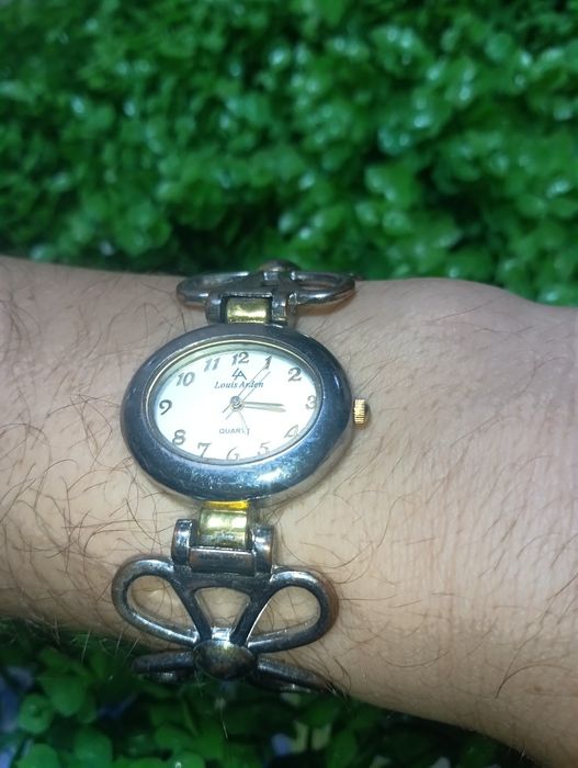 Louis Arden Quartz часовник гривна - 42 лв