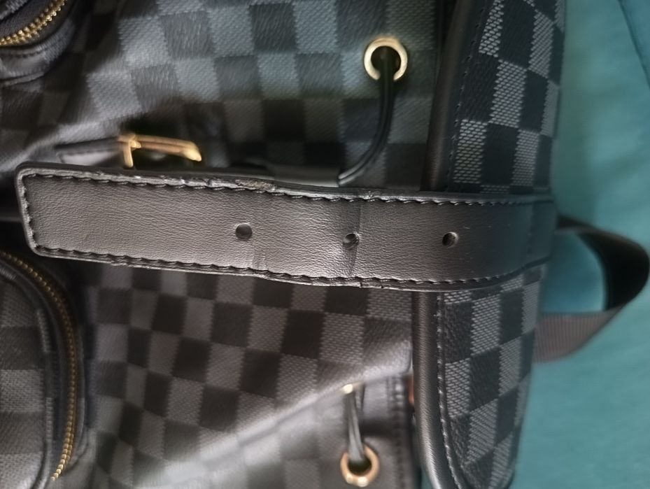 Дамска раница имитация