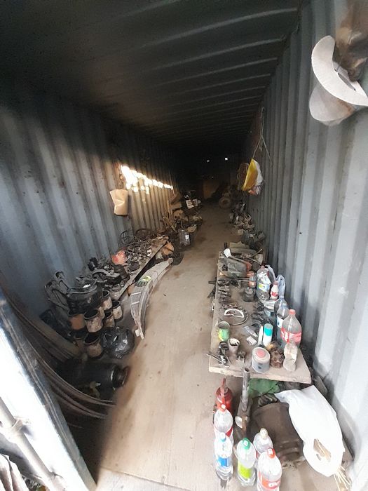 Зил запчастлар сотилади