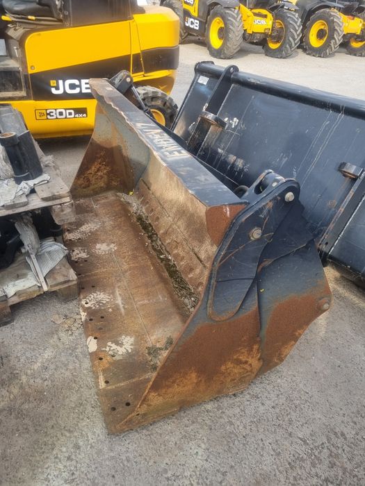 Cupa jcb multifuctionala 409