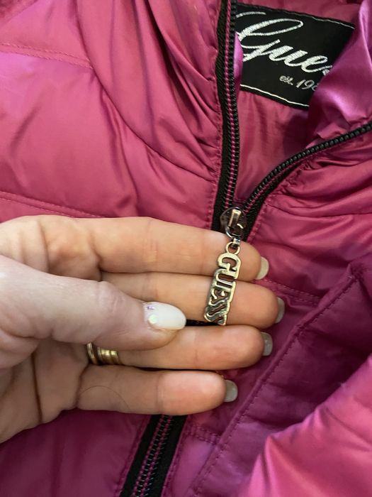 Geaca cu puf dama Guess