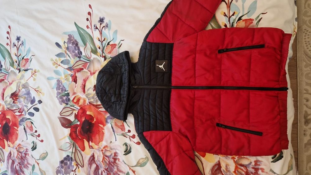 Geaca jordan originala