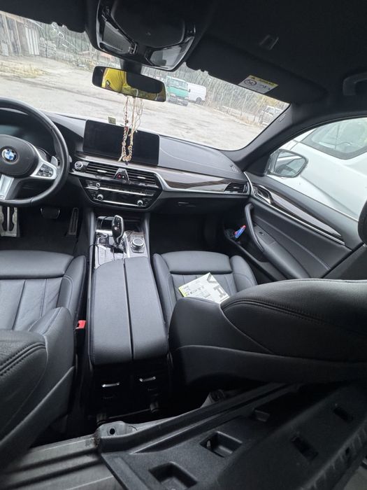 BMW 520 G30 2022g