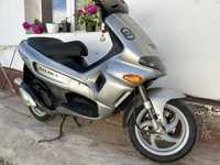 Vand scuter Gilera Runner