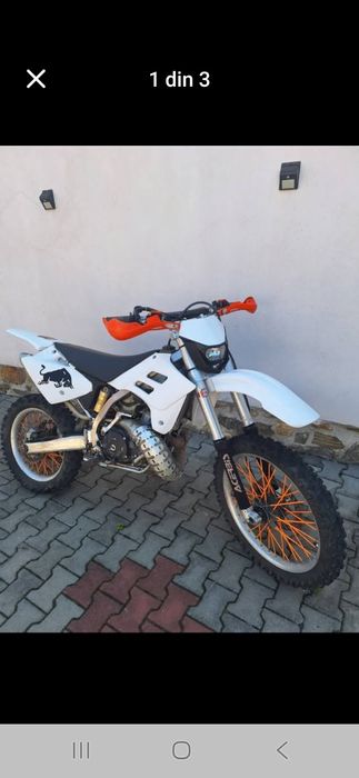 Vindem motor de teren enduro