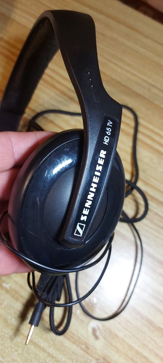 Căști Sennheiser HD 65TV